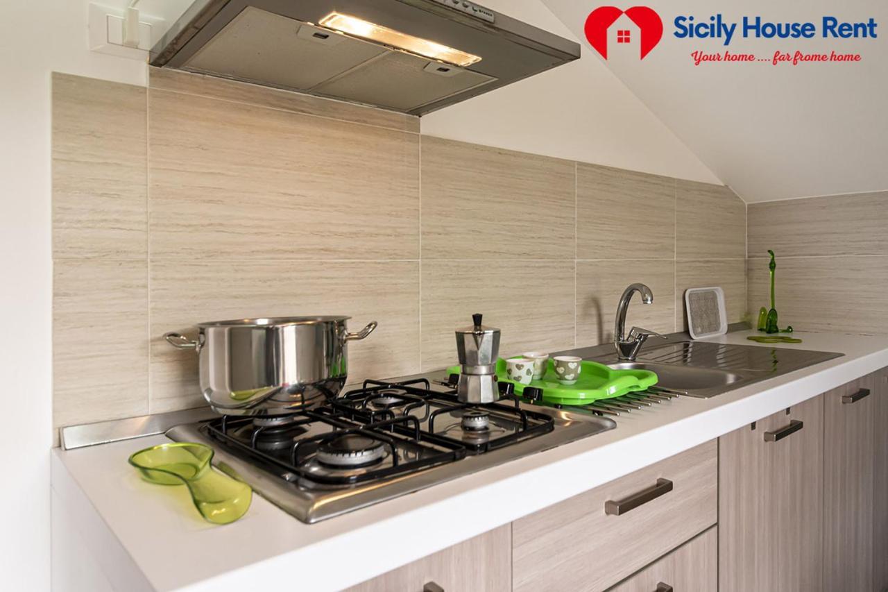 Borgo Aranci - Appartamento In Villa Garofalo - 15B カステッランマーレ・デル・ゴルフォ エクステリア 写真